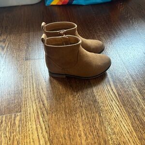 Cat & Jack Tan Kids Boots